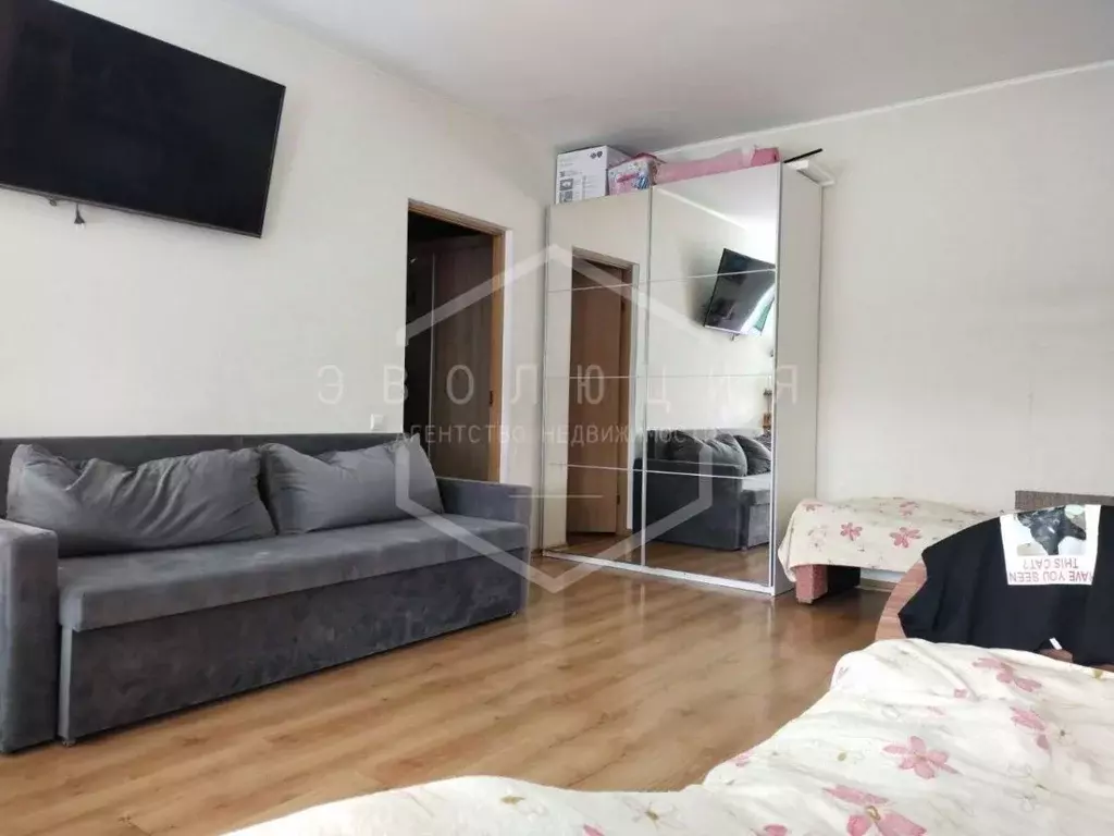 2-к кв. Калининградская область, Калининград ул. Виктора Гакуна, 10 ... - Фото 1