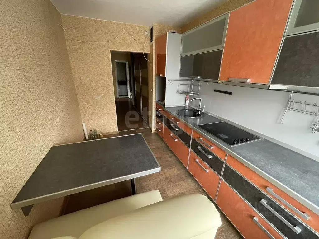 3-к кв. Кировская область, Киров ул. Ленина, 160 (60.0 м) - Фото 0