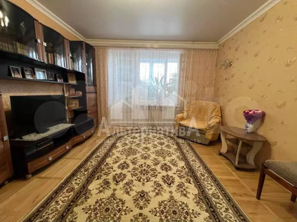 2-к. квартира, 46 м, 4/5 эт. - Фото 1