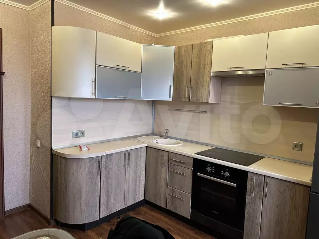2-к. квартира, 56 м, 5/12 эт. - Фото 0