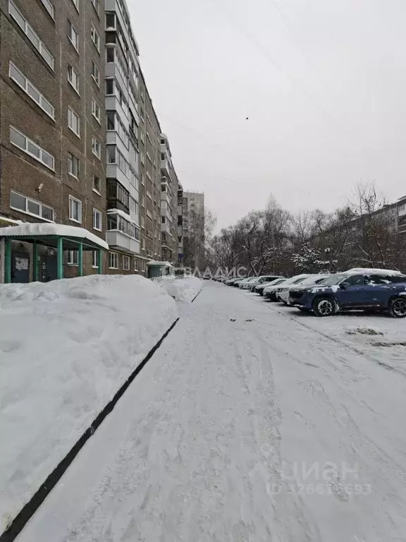 3-к кв. Пермский край, Пермь ул. Моторостроителей, 10 (60.1 м) - Фото 1