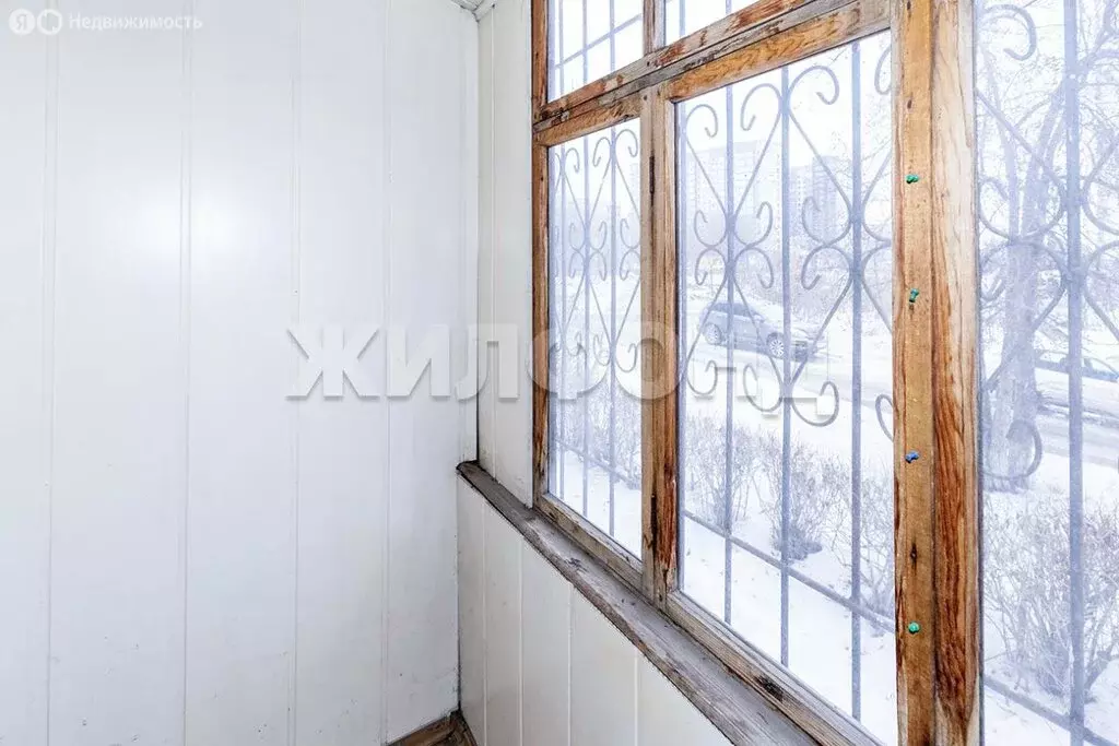 4-комнатная квартира: Барнаул, Павловский тракт, 231 (83.4 м) - Фото 1