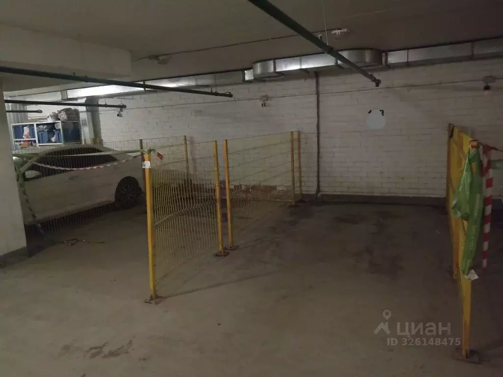 Гараж в Свердловская область, Екатеринбург ул. Вильгельма де Геннина, ... - Фото 1