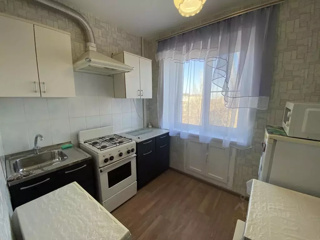 2-к кв. Волгоградская область, Волгоград ул. Маршала Еременко, 100 ... - Фото 1