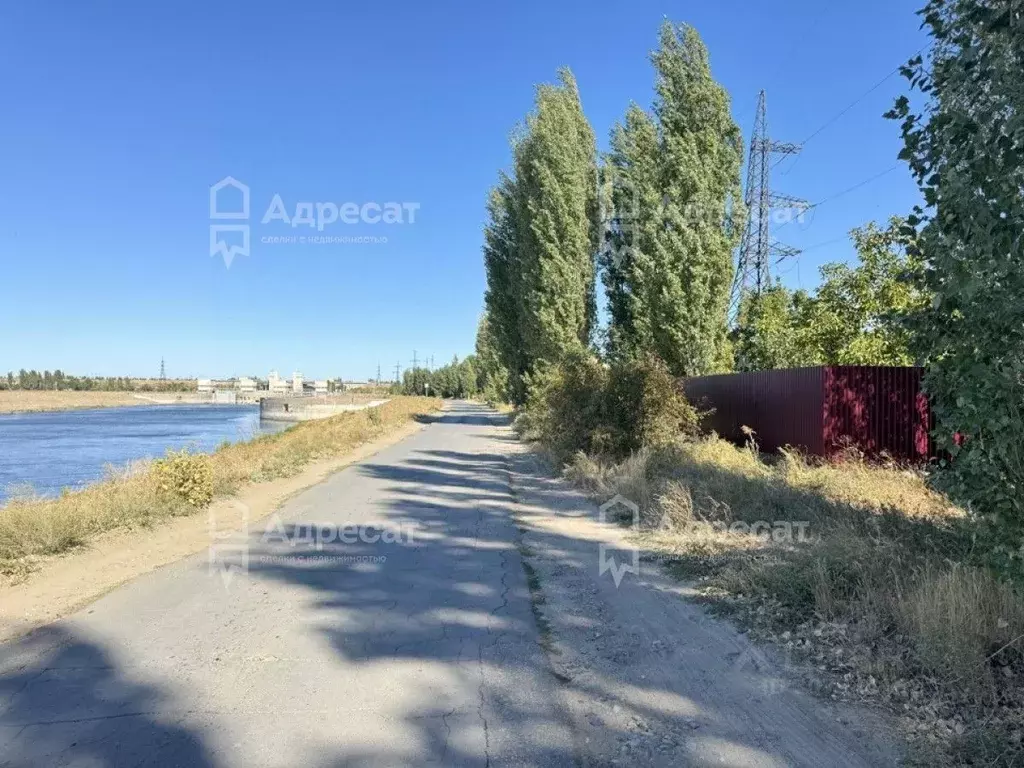 Дом в Волгоградская область, Волжский Вишневый сад СНТ, ул. ... - Фото 1