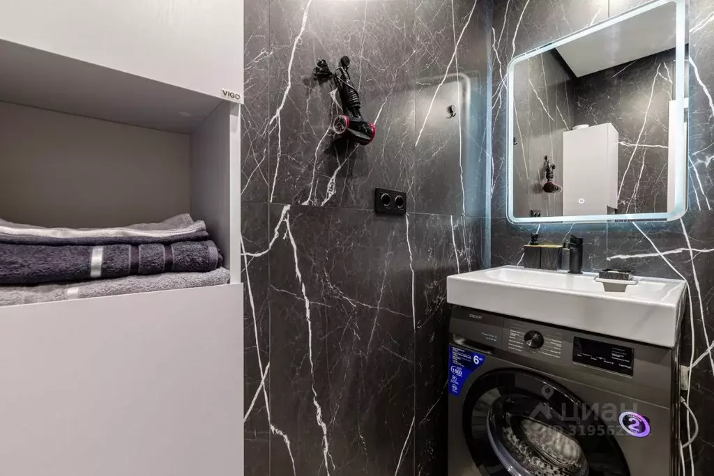 Студия Татарстан, Казань ул. Сабира Ахтямова, 1к1 (40.0 м) - Фото 1