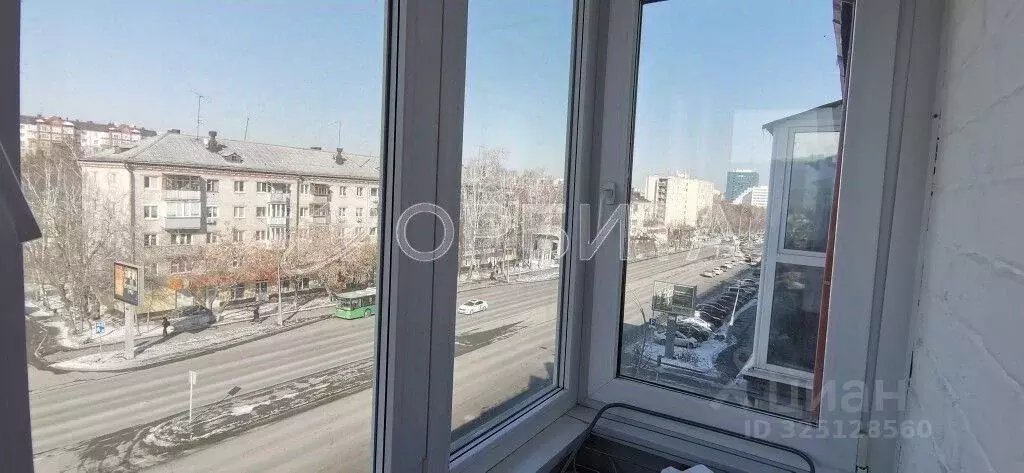 2-к кв. Тюменская область, Тюмень ул. Мельникайте, 97 (42.5 м) - Фото 1