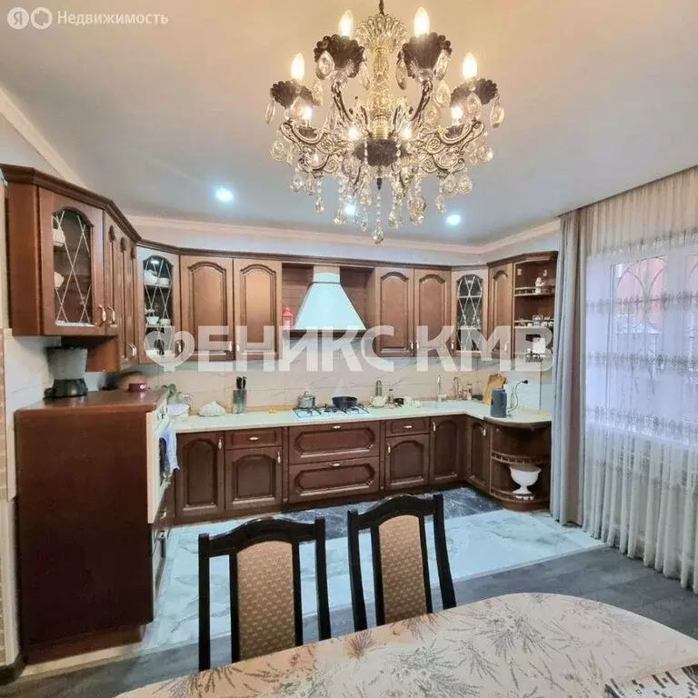 Дом в посёлок Свободы, Весёлая улица (200 м) - Фото 1