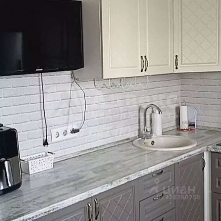 1-к кв. Тюменская область, Тюмень ул. Александра Митинского, 5 (37.0 ... - Фото 2