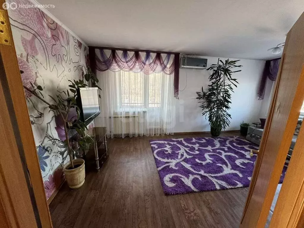 3-комнатная квартира: Благовещенск, Соколовская улица, 48 (75 м) - Фото 0