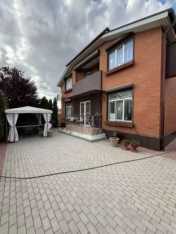 Дом в Крым, Симферополь ул. Битакская (240 м) - Фото 1