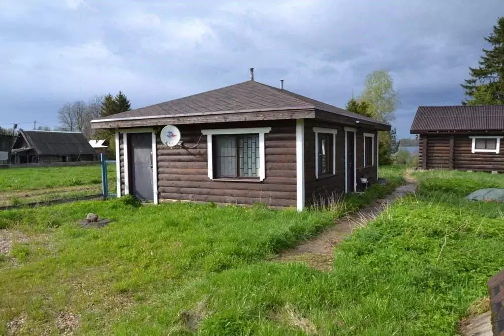 Дом в Тверская область, Осташковский городской округ, д. Краклово  (51 ... - Фото 1