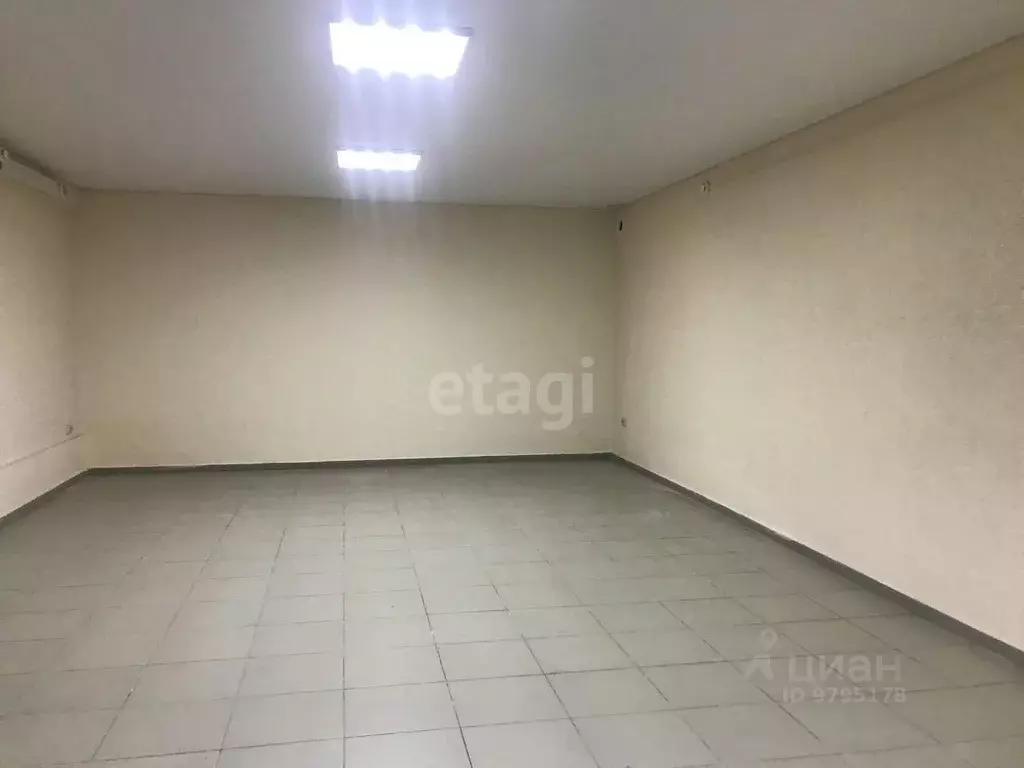 Помещение 300 кв