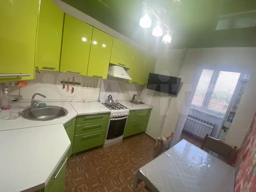 2-к. квартира, 52 м, 3/9 эт. - Фото 0