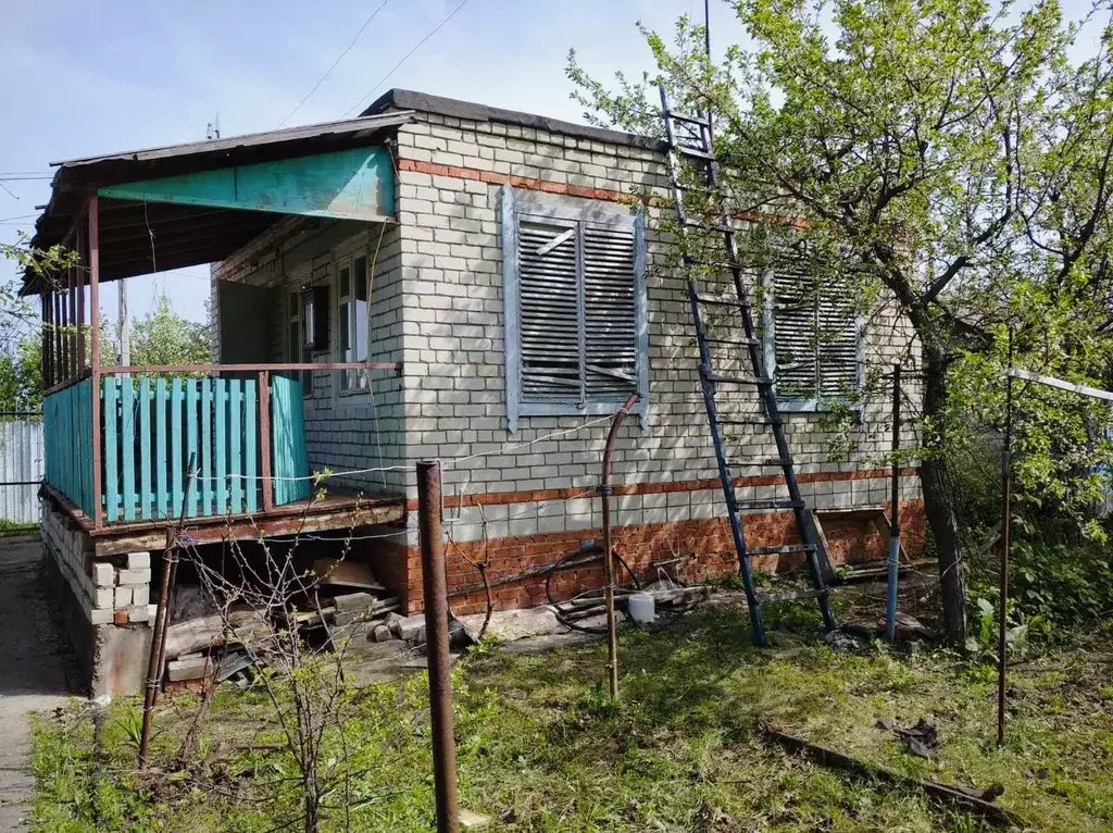 Дом в Саратовская область, Зорька СТ 69 (34 м) - Фото 0