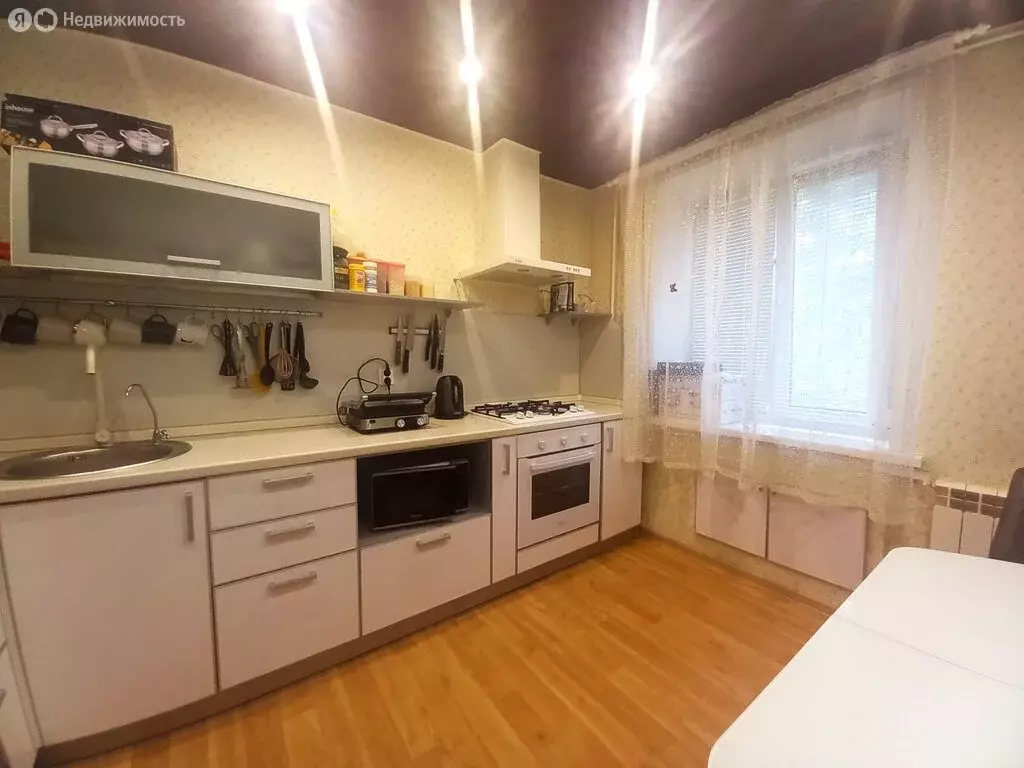 2-комнатная квартира: Сыктывкар, улица Чкалова, 26 (50.2 м) - Фото 0