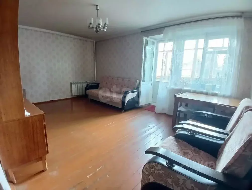 2-к кв. Чувашия, Чебоксары Цивильская ул., 3 (48.9 м) - Фото 1