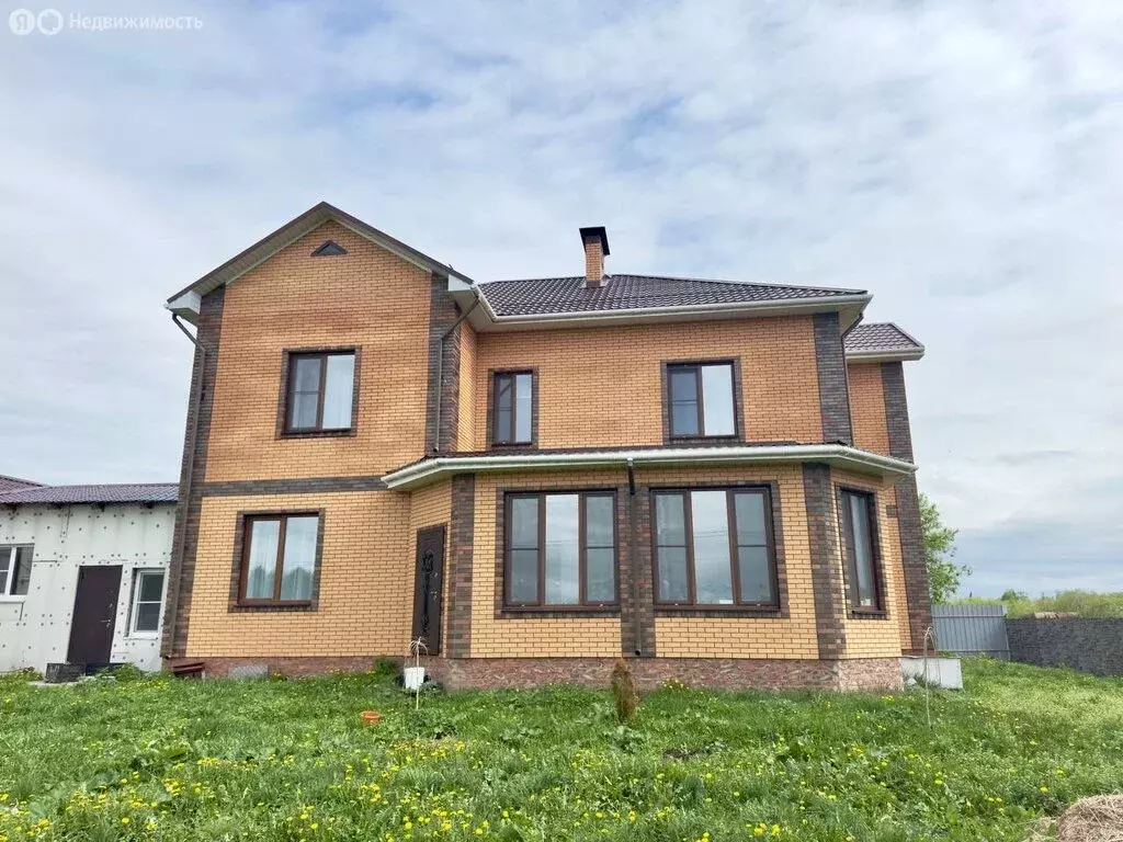 Дом в Омская область, рабочий посёлок Горьковское (440 м) - Фото 2