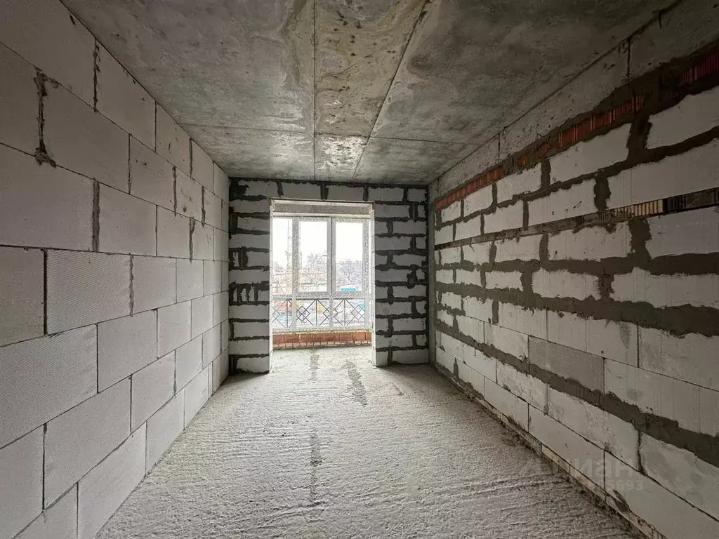1-к кв. Северная Осетия, Владикавказ ул. Алихана Гагкаева, 19к1 (53.7 ... - Фото 1