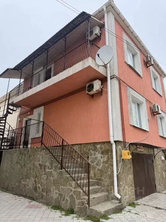 Дом в Крым, Сакский район, Штормовское с/пос, Нептун дачный ... - Фото 2