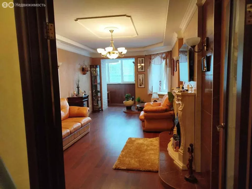 3-комнатная квартира: Екатеринбург, улица Крылова, 27 (97.2 м) - Фото 0