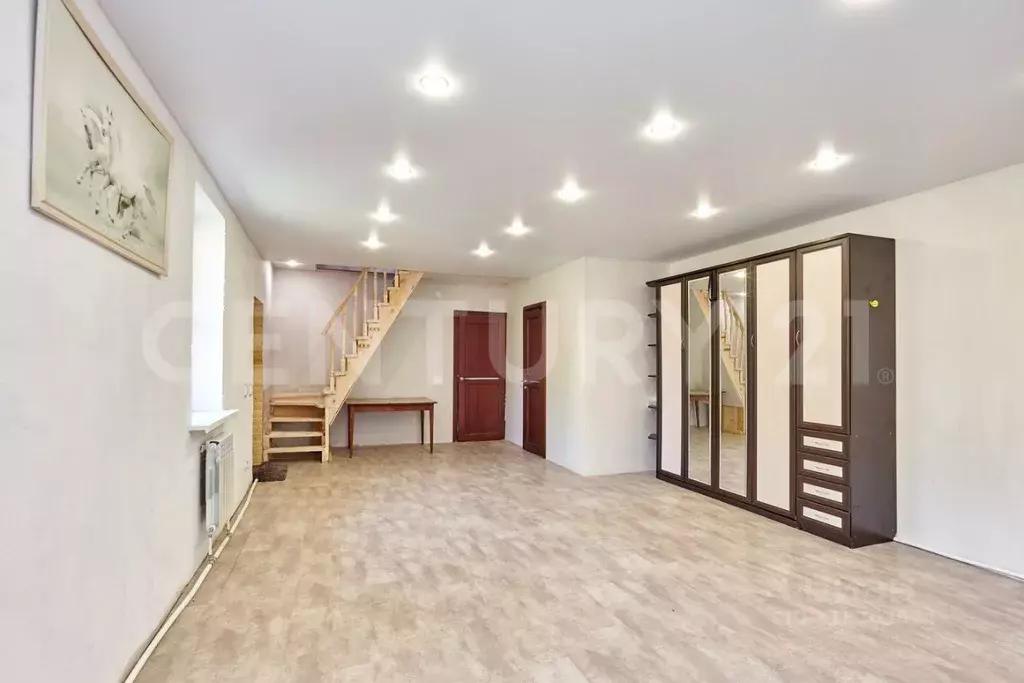Дом в Пермский край, Пермь ул. Стольникова, 92 (88 м) - Фото 0