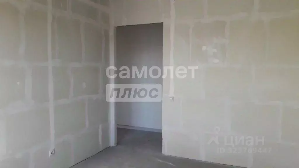 2-к кв. Татарстан, Казань ул. Азата Аббасова, 16 (55.0 м) - Фото 2