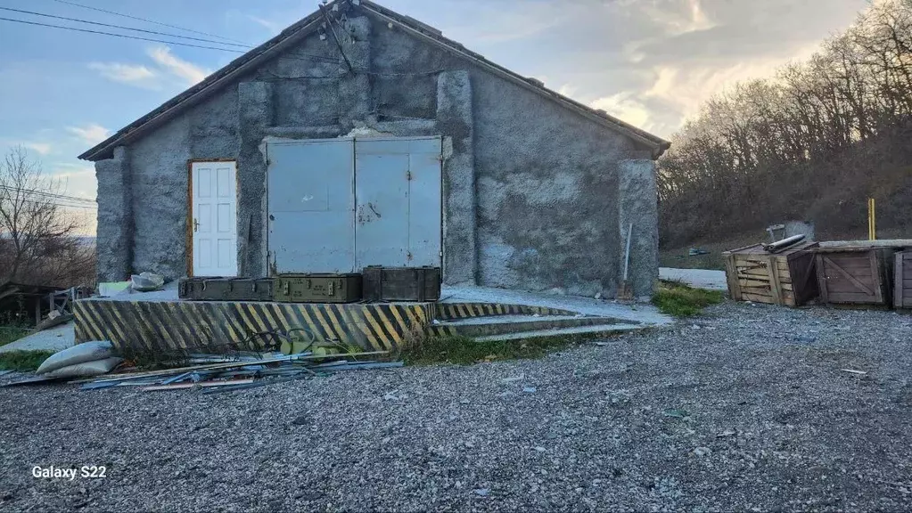 Производственное помещение в Крым, Симферопольский район, Перовское ... - Фото 1