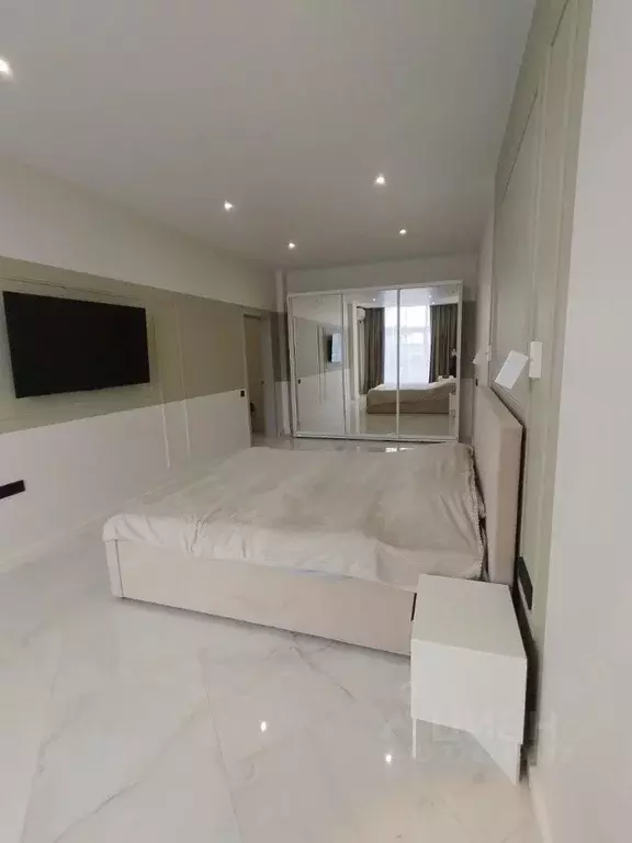 2-к кв. Крым, Симферополь ул. Маршала Советского Союза Буденного С.М., ... - Фото 1