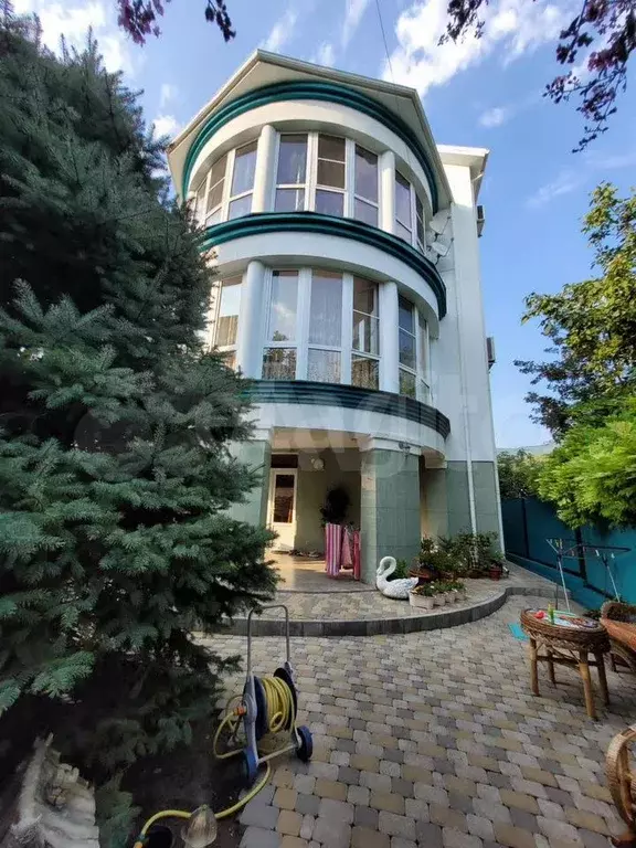 Дом 409,4 м на участке 4,2 сот. - Фото 0