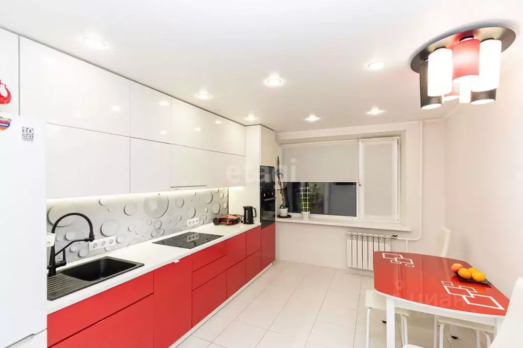 2-к кв. Тюменская область, Тюмень ул. Московский Тракт, 161 (58.7 м) - Фото 1