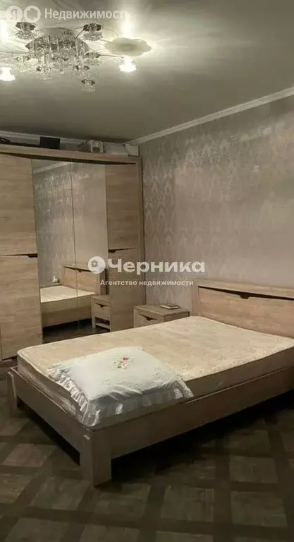 2-комнатная квартира: Каменск-Шахтинский, Ученическая улица, 5 (71 м) - Фото 0