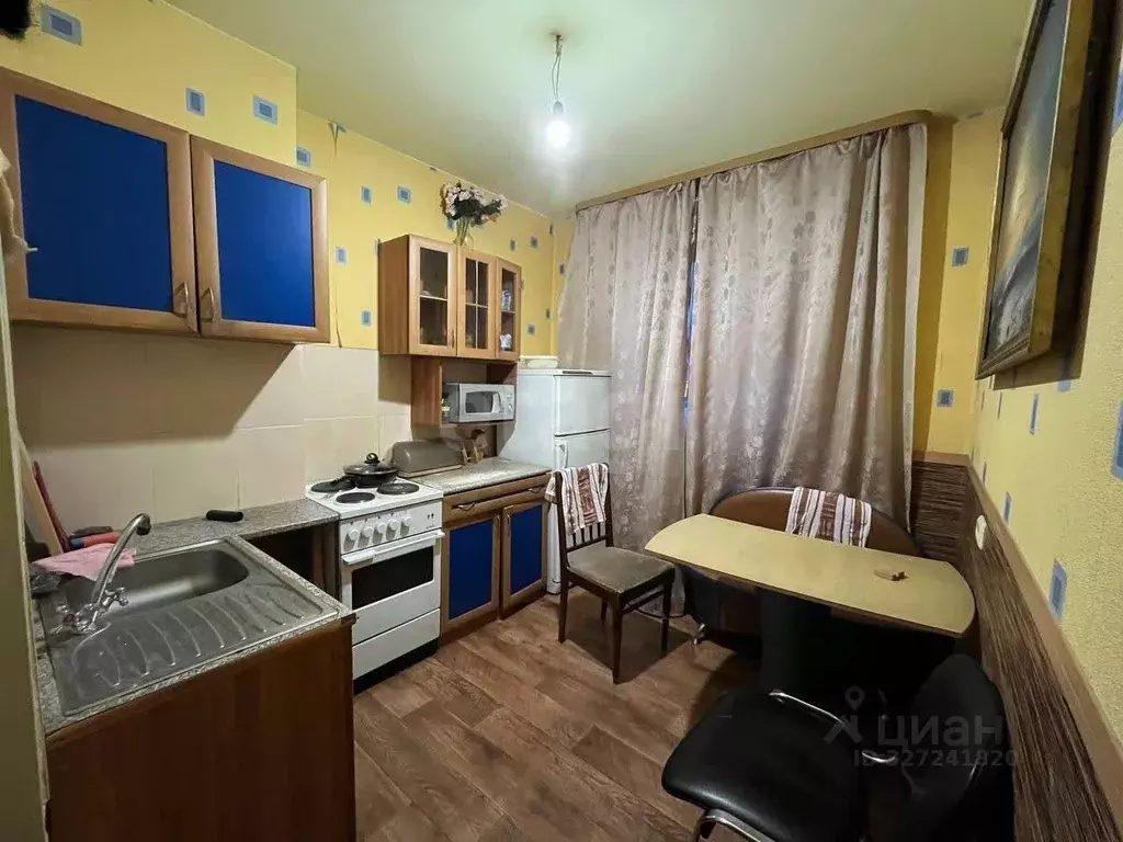 3-к кв. Ямало-Ненецкий АО, Ноябрьск ул. Владимира Высоцкого, 11А (66.0 ... - Фото 2