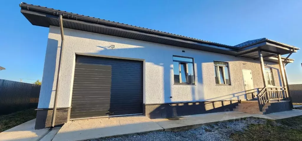 Коттедж в Свердловская область, Полевской муниципальный округ, с. ... - Фото 1