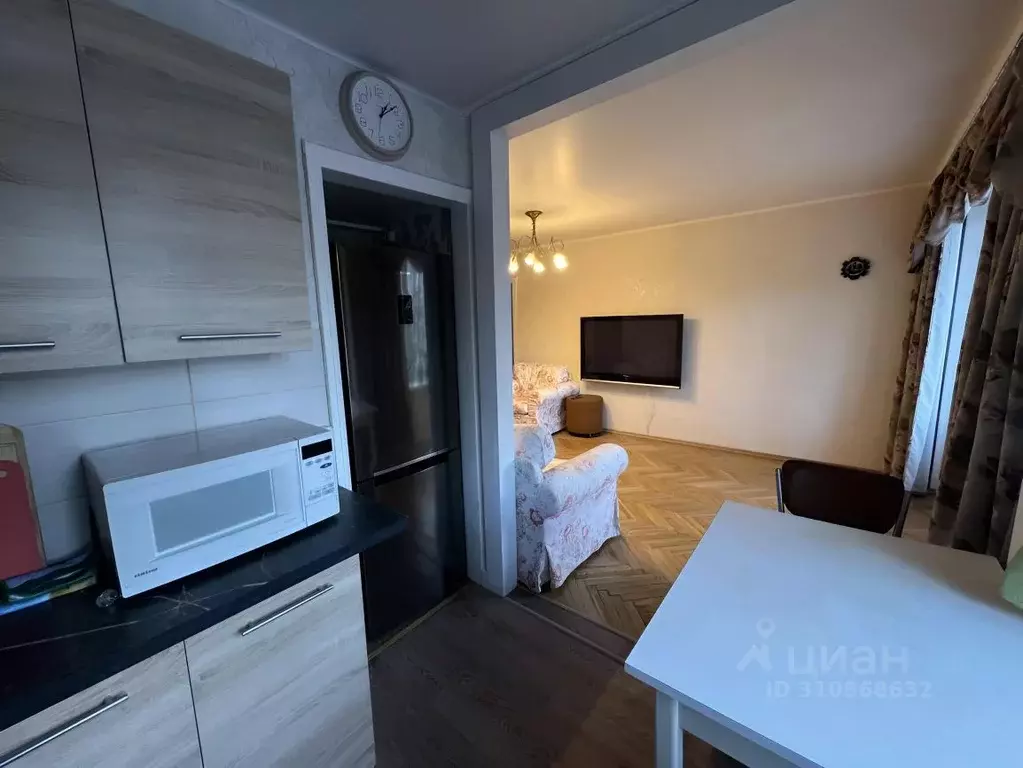 3-к кв. Санкт-Петербург пер. Декабристов, 8 (60.0 м) - Фото 1