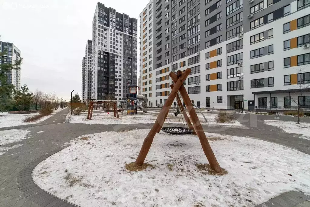 1-комнатная квартира: Тюмень, Комбинатская улица, 54к2 (47 м) - Фото 1