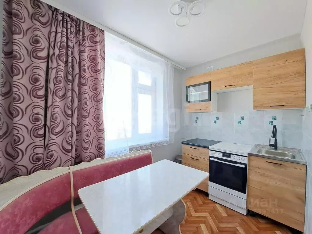 1-к кв. Ханты-Мансийский АО, Когалым Бакинская ул., 23 (30.3 м) - Фото 0