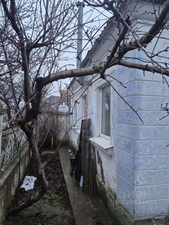 Дом в Крым, Керчь ул. Железнодорожная (52 м) - Фото 2