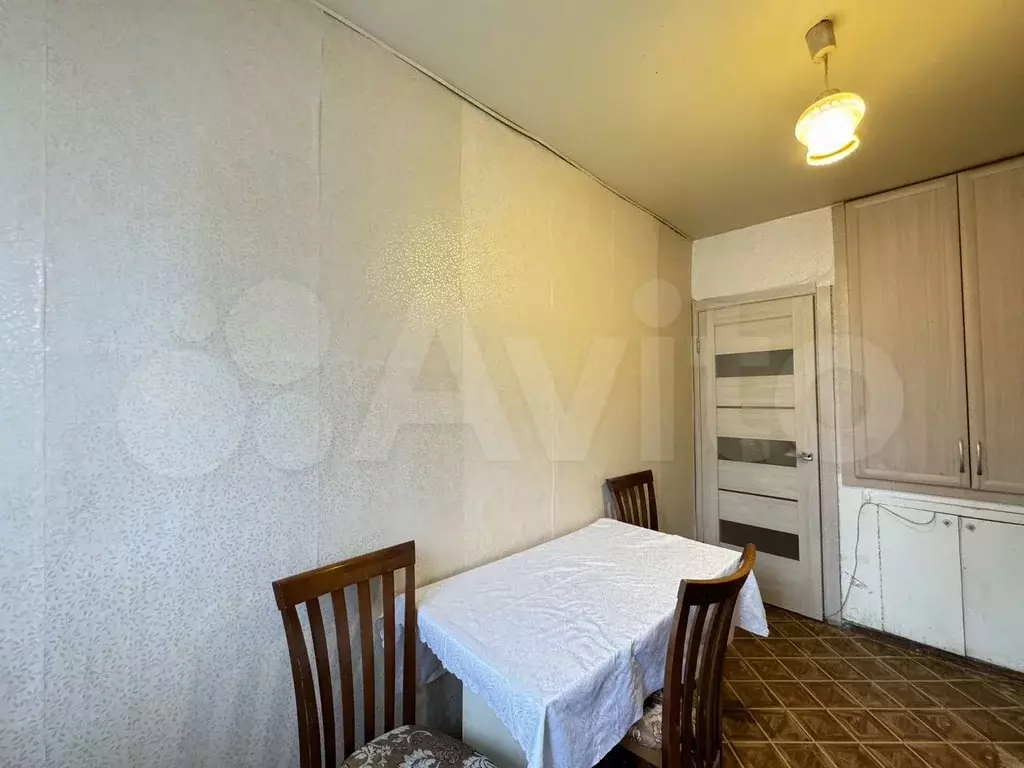 3-к. квартира, 60 м, 1/9 эт. - Фото 1