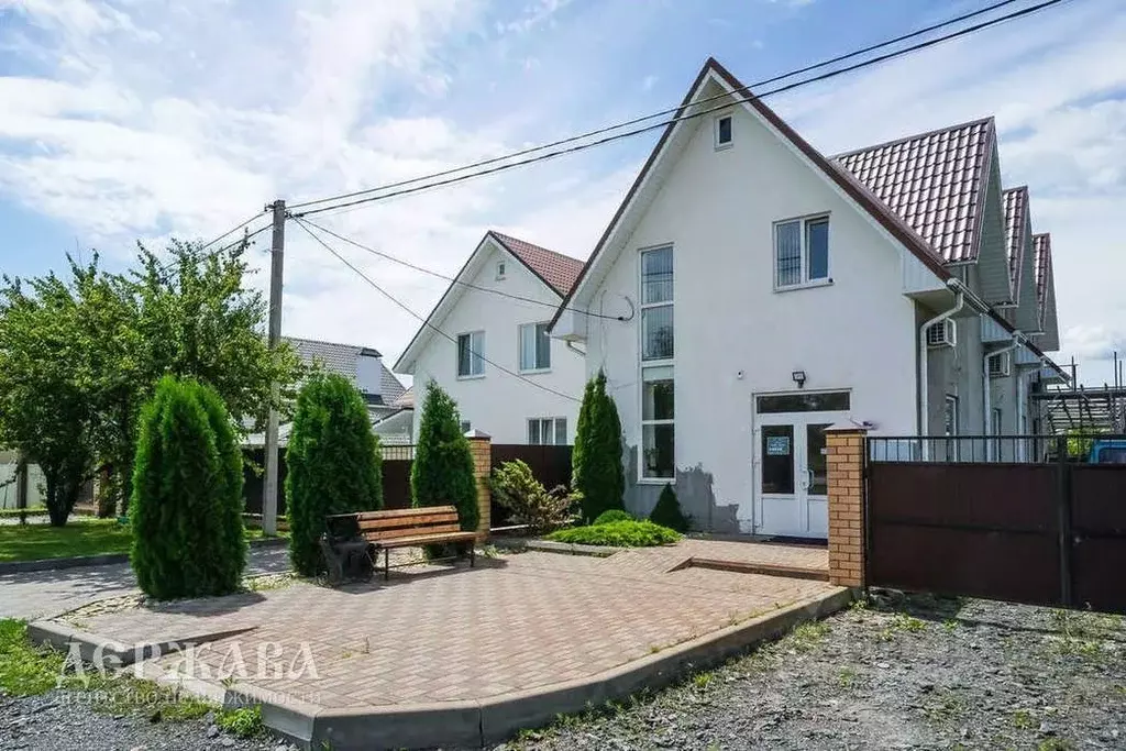 Коттедж в Белгородская область, Старый Оскол ул. Владимирская (480 м) - Фото 0