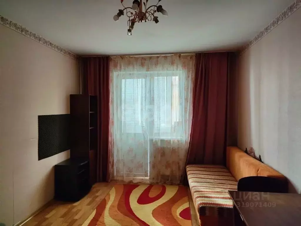 Студия Ханты-Мансийский АО, Сургут Югорская ул., 42 (23.4 м) - Фото 1