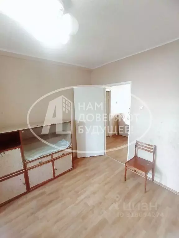 Комната Удмуртия, Ижевск Молодежная ул., 37 (10.2 м) - Фото 1