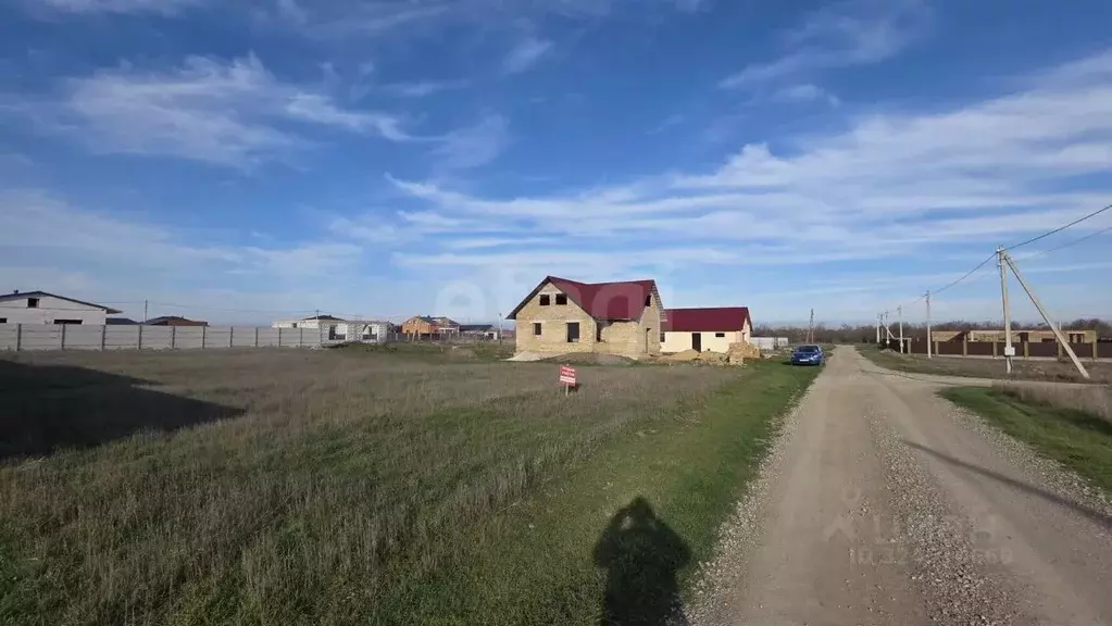 Участок в Крым, Сакский район, Ореховское с/пос, с. Михайловка ул. ... - Фото 2