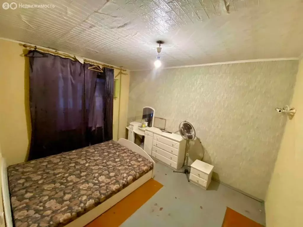 3-комнатная квартира: Губкин, улица Дзержинского, 123 (63 м) - Фото 2