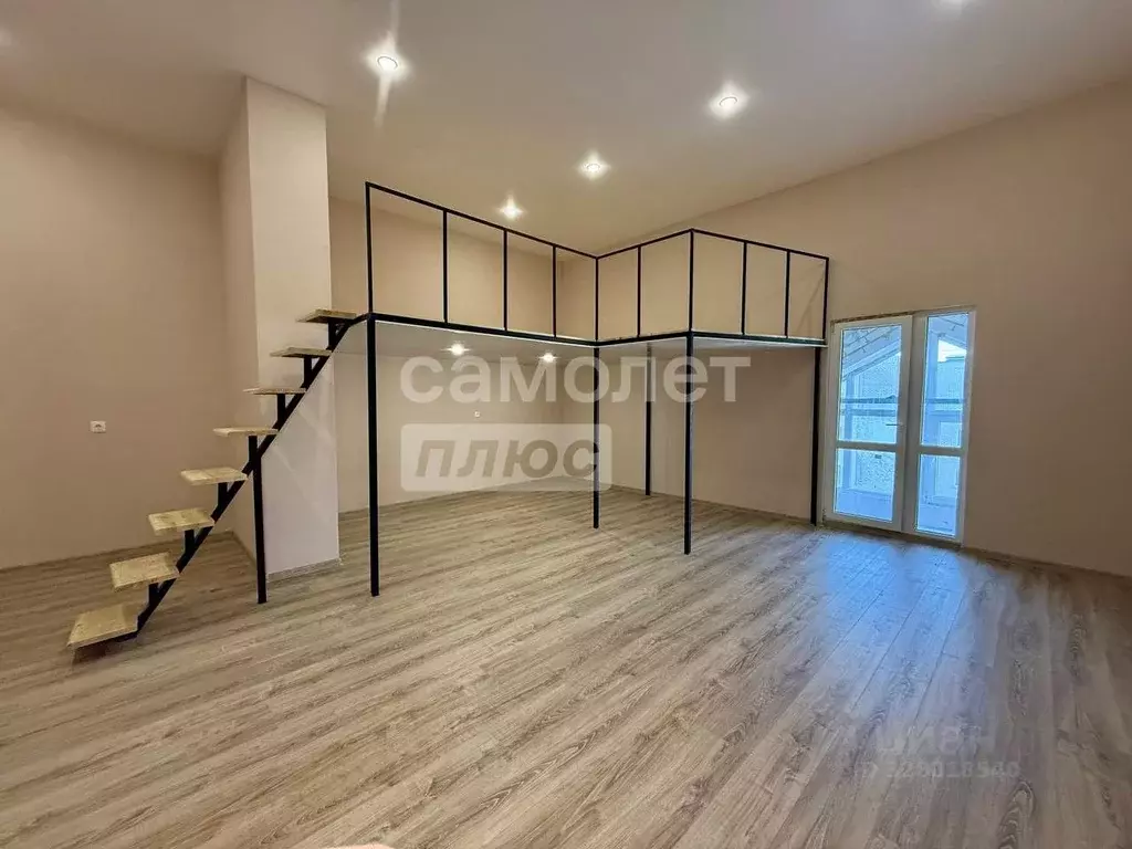 Студия Воронежская область, Семилуки Крупской пер., 7 (62.1 м) - Фото 1