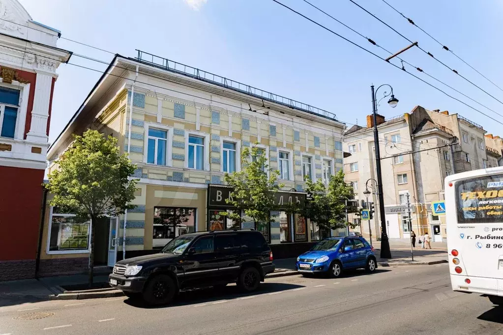 Коммерческая недвижимость с арендаторами, 966.8 м - Фото 1
