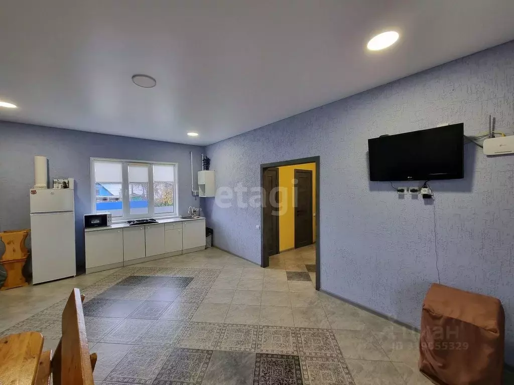 Помещение свободного назначения в Саратовская область, Балашов ул. 30 ... - Фото 1