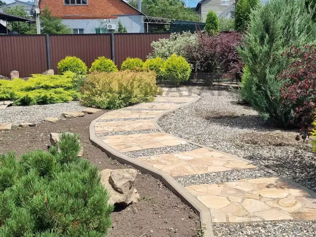 Дом в Адыгея, Майкоп Кооперативная ул. (300 м) - Фото 1