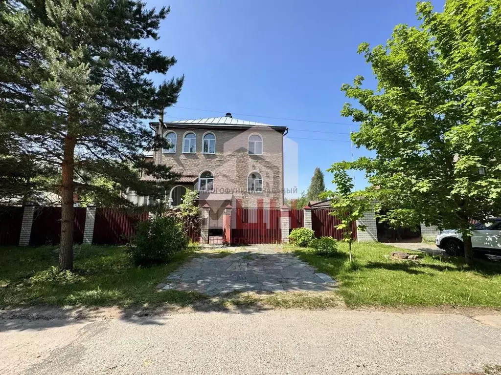 Дом в Тверская область, Конаково Паромная ул., 7 (270 м) - Фото 0
