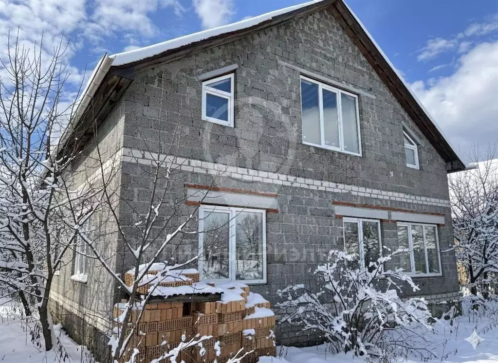 Дом в Рязанская область, Рыбное Спортивная ул., 9 (234 м) - Фото 1